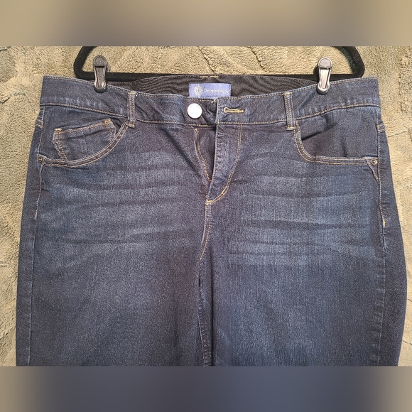 Democracy Dark Blue, Kathryn "Ab-solution" Boot Cut Jeans, 20W - Picture 5 of 13
